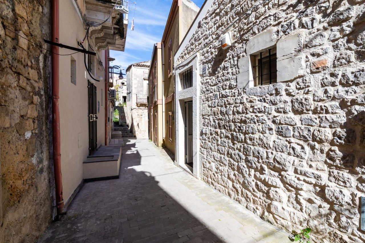 Mura Di Pietra Модика Экстерьер фото